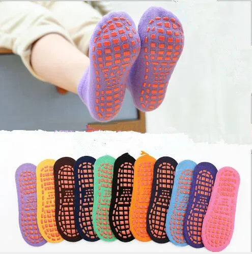 Pack 10 Paires Chaussettes Antidérapantes Enfant - Trampoline & Sol, Coton, 1-8 Ans, Été 2025