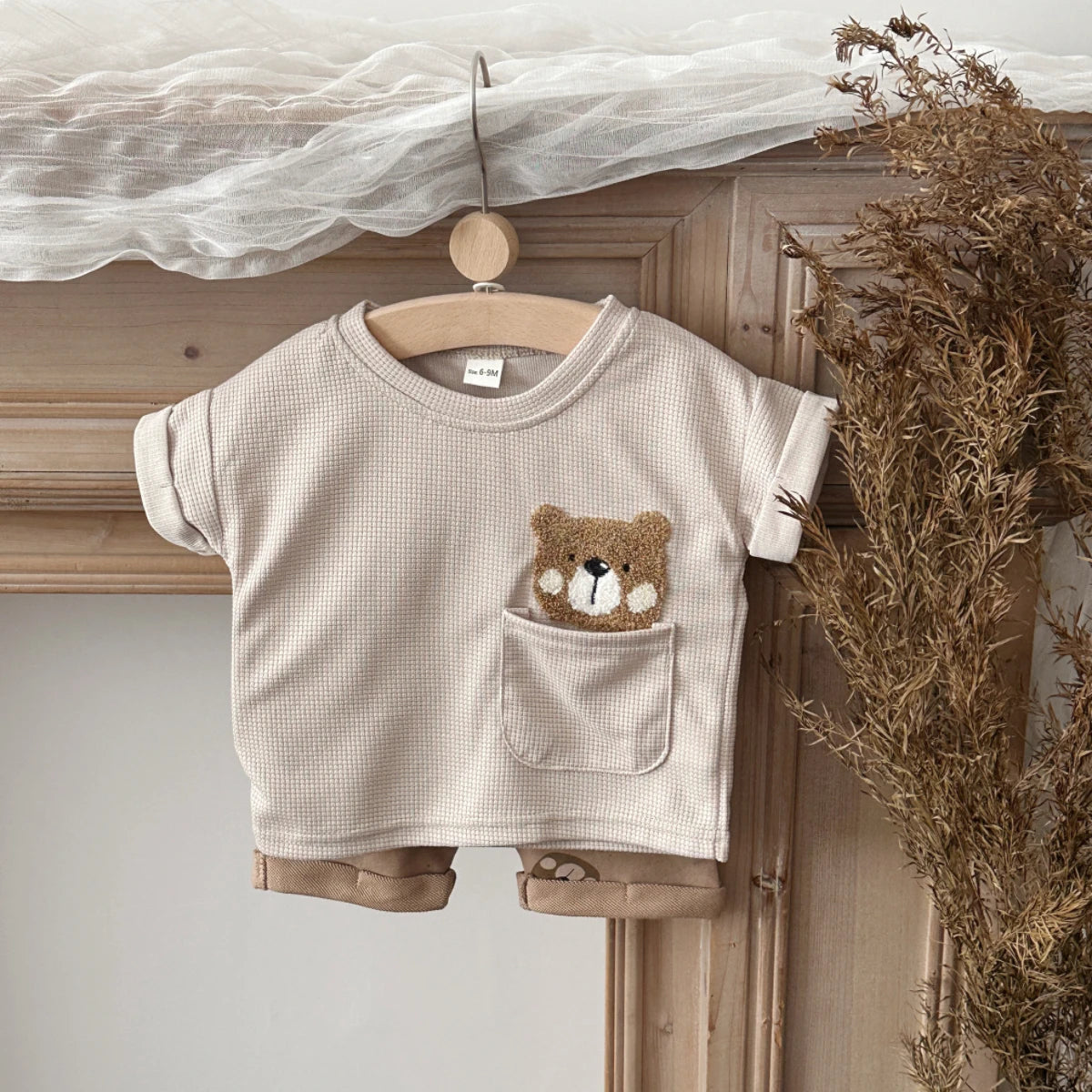 Ensemble bébé 2 pièces – T-shirt & short motif ourson